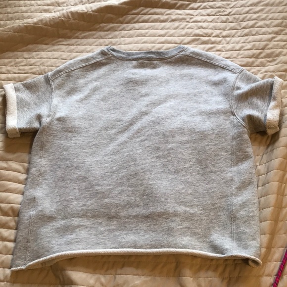 Sweatshirt Material Tee Shirt from Abercrombie - Picture 2 of 4